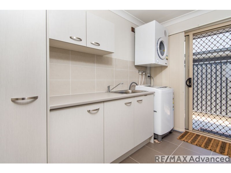 13 Beaufort Circuit, Banksia Beach QLD 4507