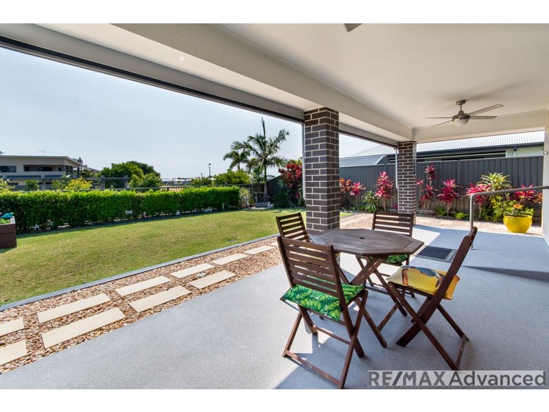 13 Beaufort Circuit, Banksia Beach QLD 4507