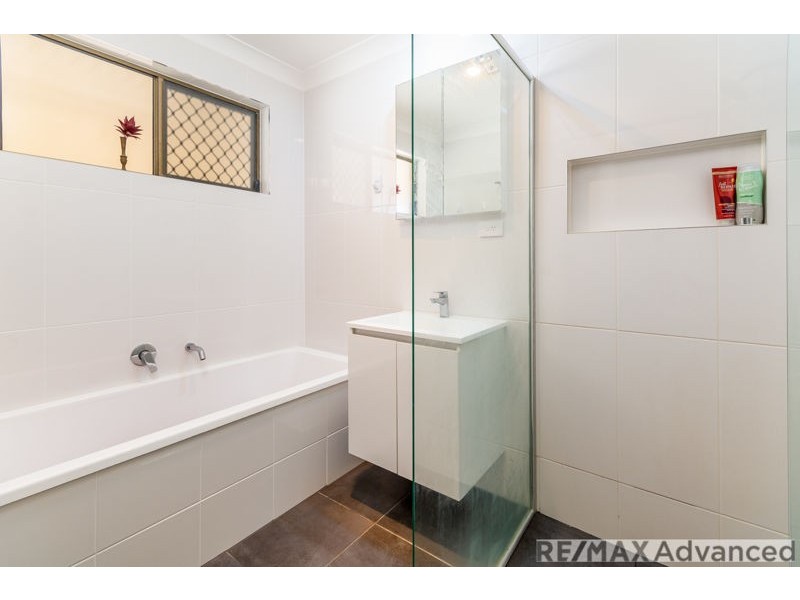 21 Cosmos Avenue, Banksia Beach QLD 4507
