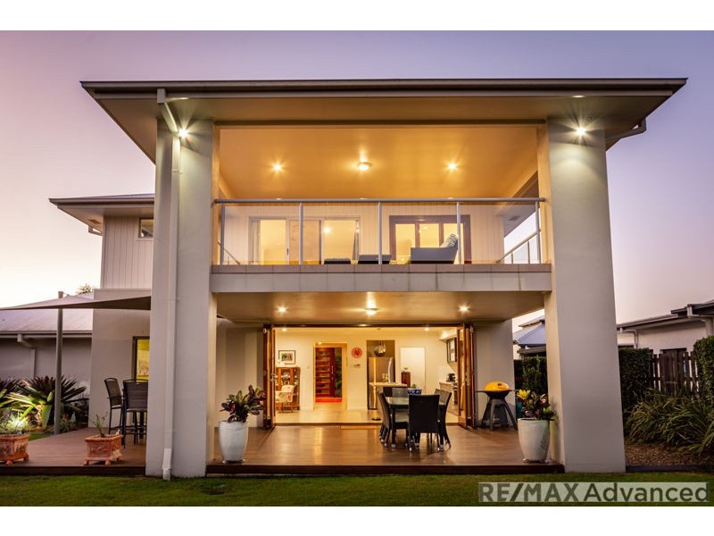 17 Dunebean Drive, Banksia Beach QLD 4507