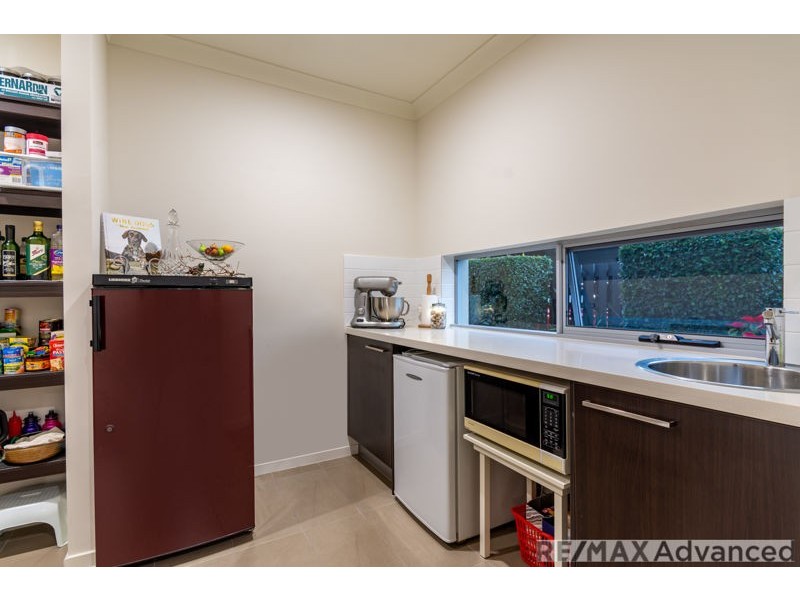 17 Dunebean Drive, Banksia Beach QLD 4507