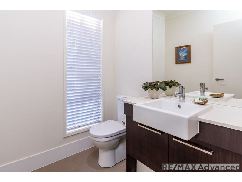 17 Dunebean Drive, Banksia Beach QLD 4507