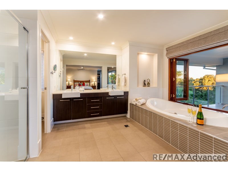 17 Dunebean Drive, Banksia Beach QLD 4507