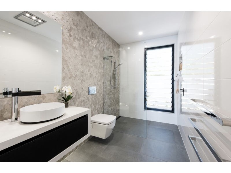 41 Seaside Drive, Banksia Beach QLD 4507
