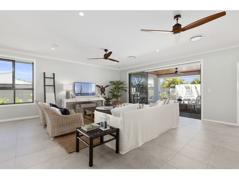 87 Freshwater Drive, Banksia Beach QLD 4507