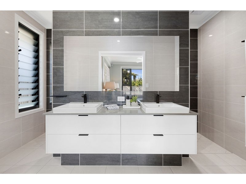 87 Freshwater Drive, Banksia Beach QLD 4507