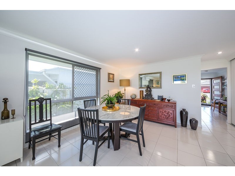 27 Honeymyrtle Street, Banksia Beach QLD 4507