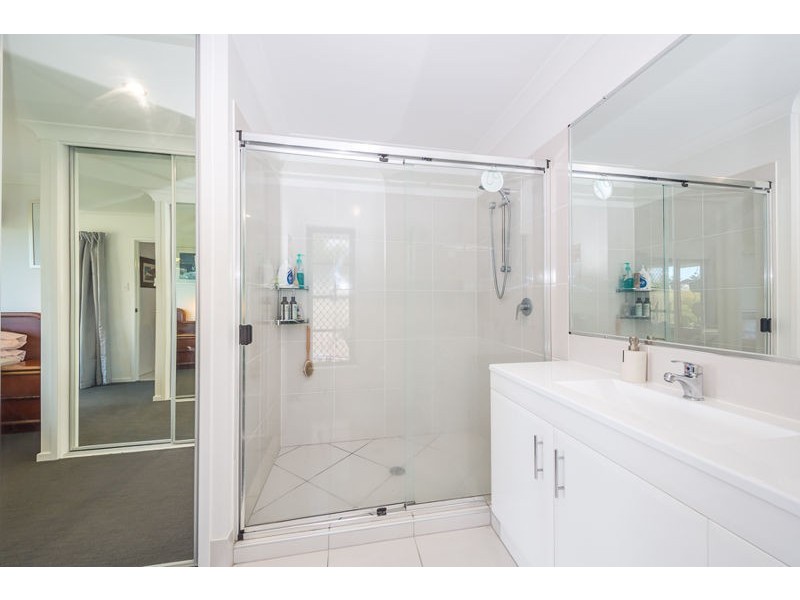 27 Honeymyrtle Street, Banksia Beach QLD 4507