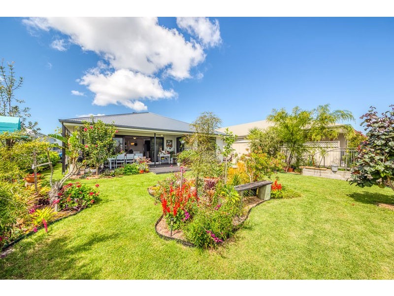 27 Honeymyrtle Street, Banksia Beach QLD 4507