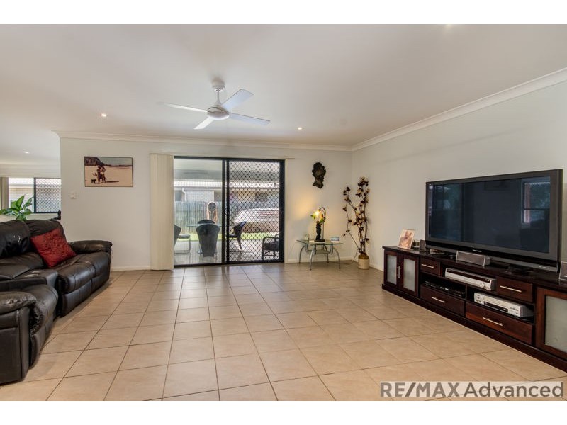 47 Ningi Esplanade, Ningi QLD 4511