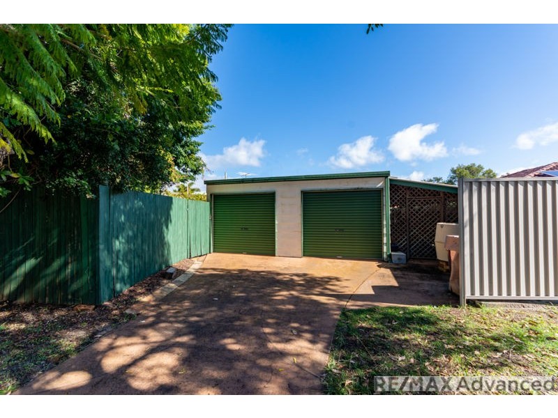 4 Captain Cook Drive, Banksia Beach QLD 4507