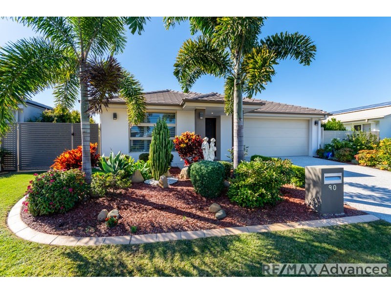 90 Foxtail Crescent, Banksia Beach QLD 4507