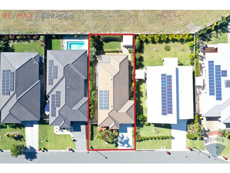 90 Foxtail Crescent, Banksia Beach QLD 4507