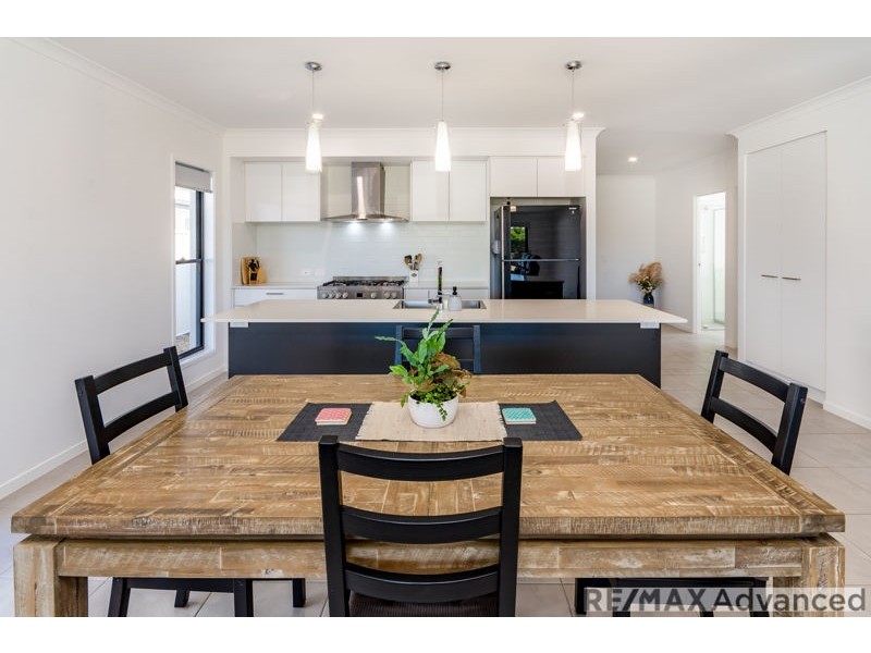 7 Caleana Close, Banksia Beach QLD 4507