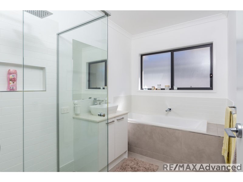 7 Caleana Close, Banksia Beach QLD 4507