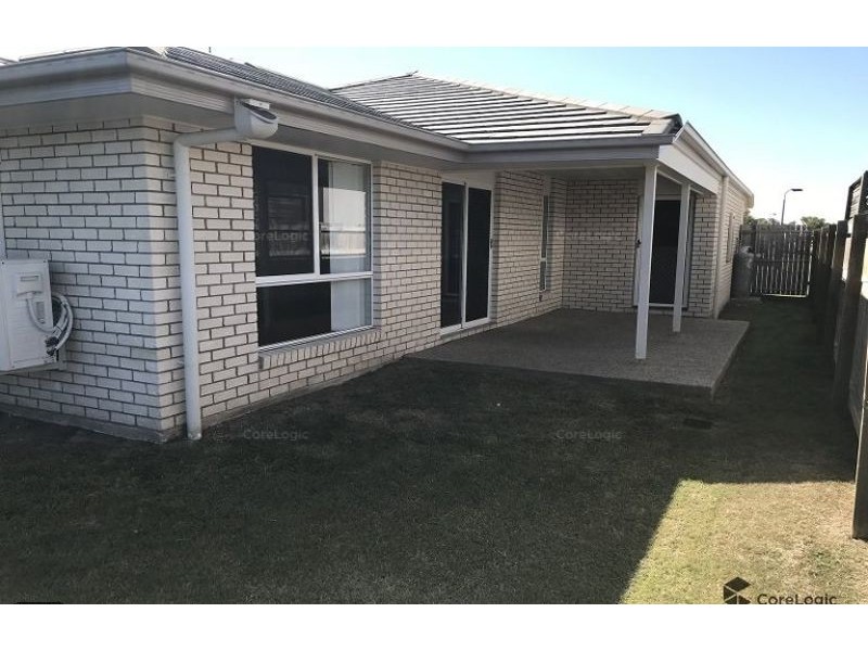 47 Adam Street, Beachmere QLD 4510