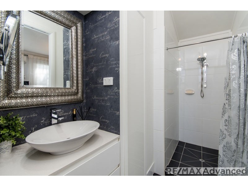 5 Banya Street, Bongaree QLD 4507