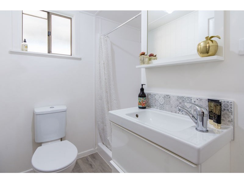 5 Banya Street, Bongaree QLD 4507
