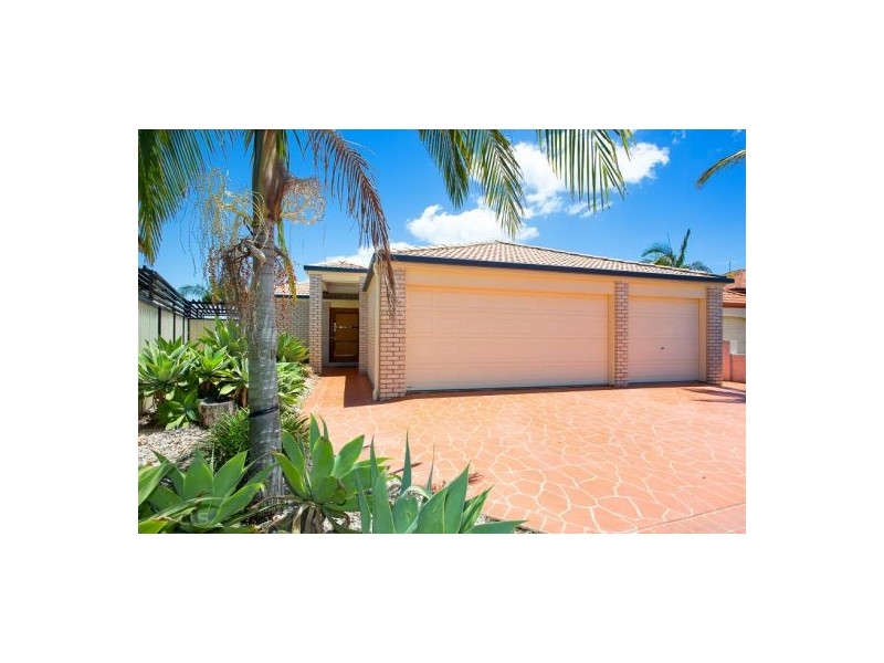 14 Catamaran Court, Banksia Beach QLD 4507