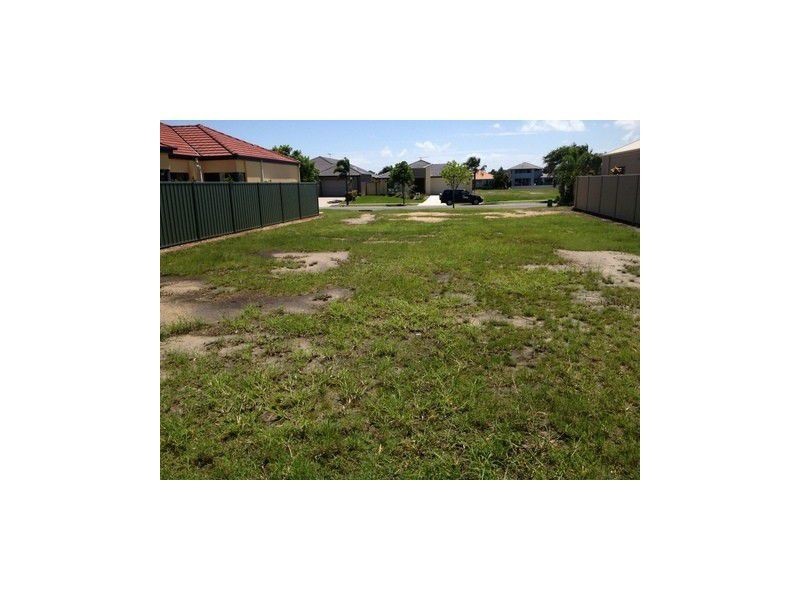 88 Marina Boulevard, Banksia Beach QLD 4507