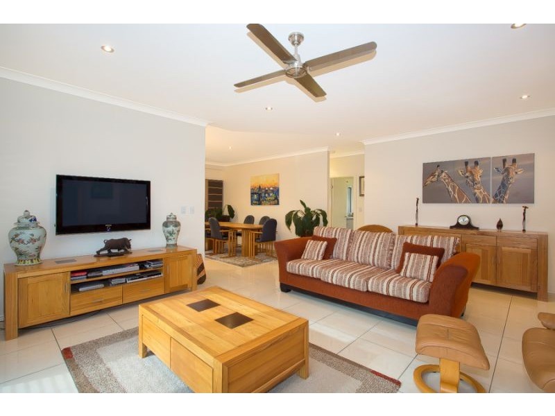 52 FLAMINGO DRIVE, Banksia Beach QLD 4507