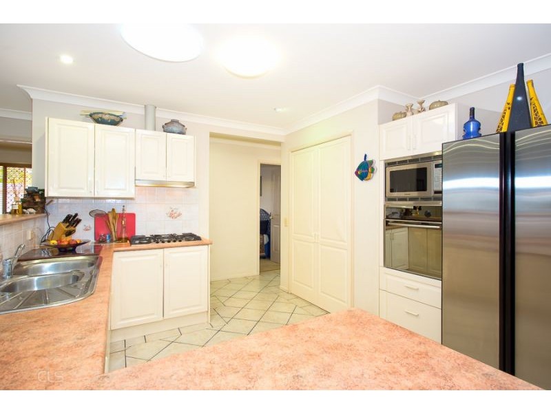 37 Schooner Court, Banksia Beach QLD 4507