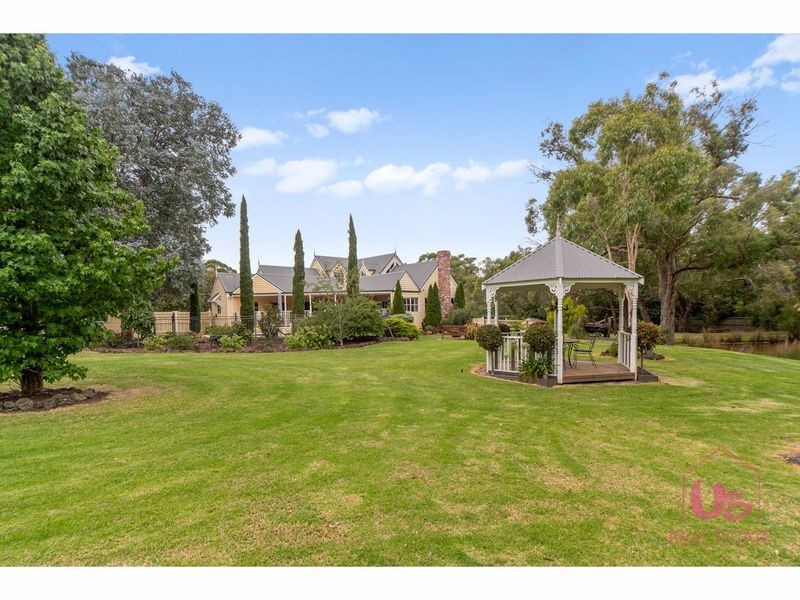 45 Scott Road, Cranbourne South VIC 3977