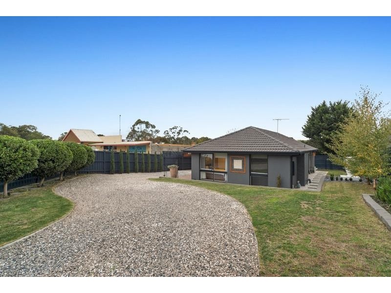 298 Heatherhill Road, Frankston VIC 3199