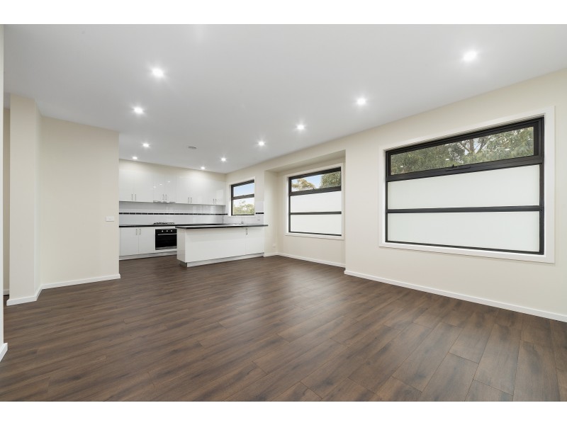 2/26 CALEY STREET, Frankston North VIC 3200