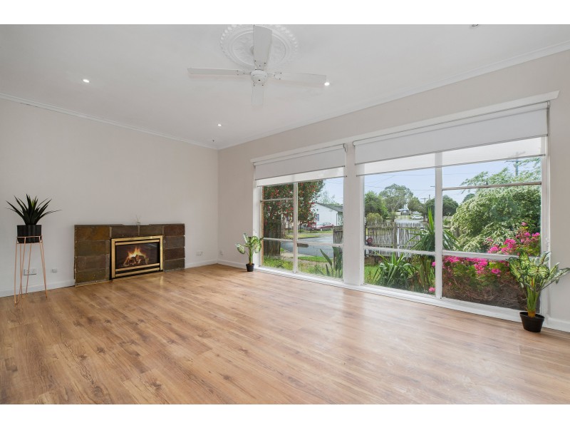 14 Hickory Crescent, Frankston North VIC 3200