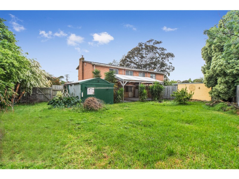 14 Hickory Crescent, Frankston North VIC 3200
