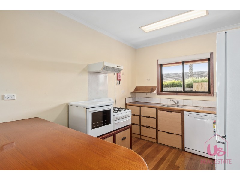 27B Canberra Street, Patterson Lakes VIC 3197