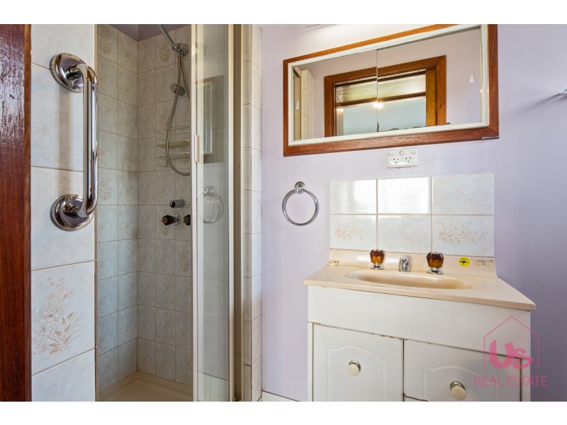 27B Canberra Street, Patterson Lakes VIC 3197