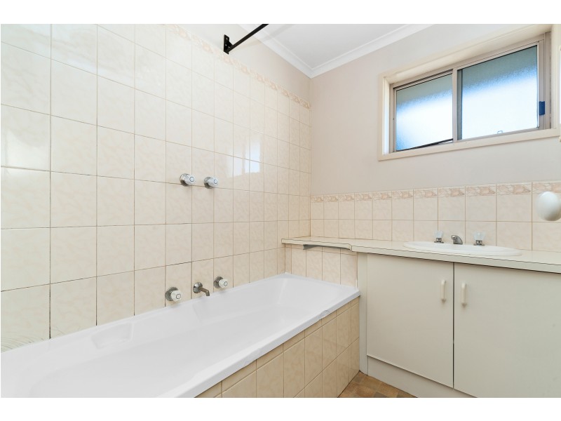 14 Duchess Court, Hastings VIC 3915