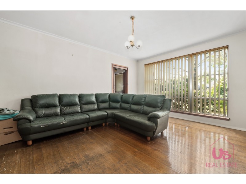 28 Brunning Crescent, Frankston North VIC 3200