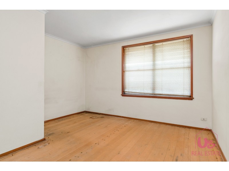 28 Brunning Crescent, Frankston North VIC 3200