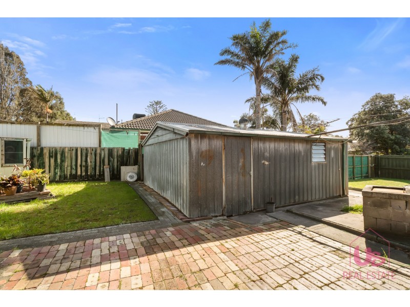 28 Brunning Crescent, Frankston North VIC 3200