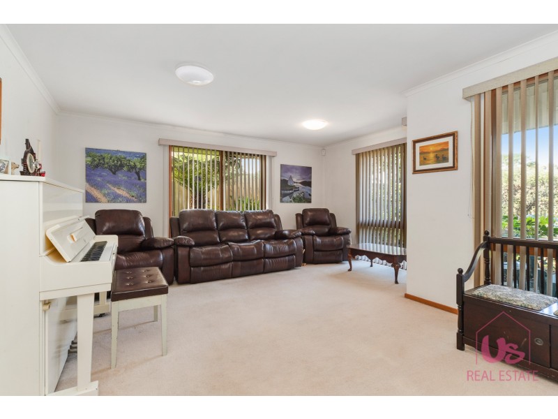3 Kerrie Anne Court, Skye VIC 3977