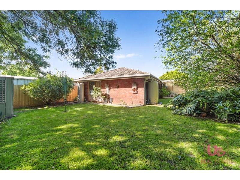3 Kerrie Anne Court, Skye VIC 3977