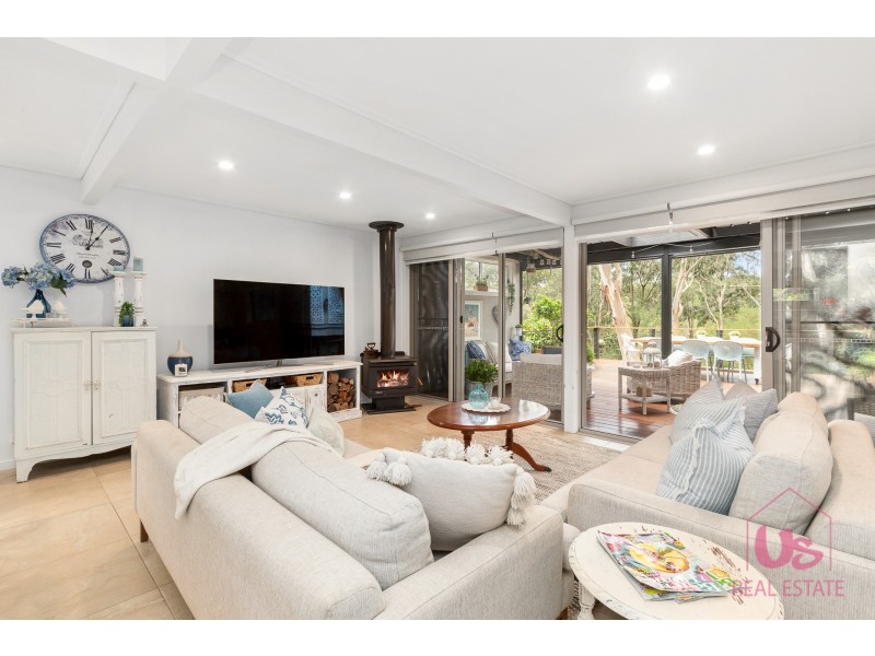 23 Derinya Drive, Frankston South VIC 3199