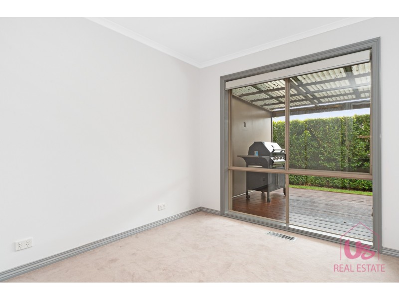 1 Woodlea Court, Frankston VIC 3199