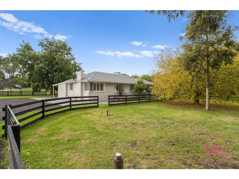 29 Browns Road, Devon Meadows VIC 3977
