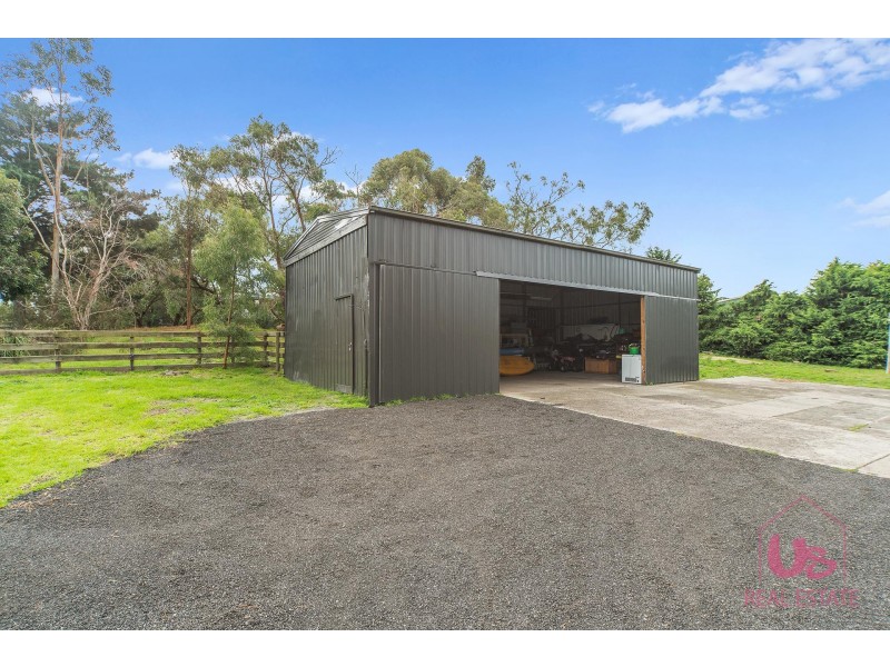 29 Browns Road, Devon Meadows VIC 3977
