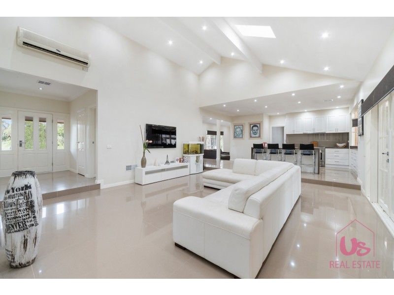 35 Grassmere Road, Langwarrin VIC 3910