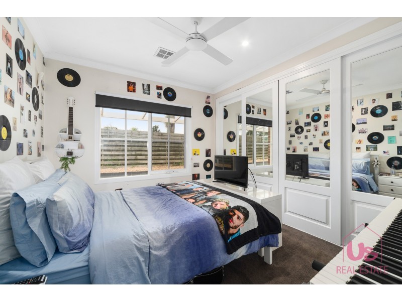 35 Grassmere Road, Langwarrin VIC 3910