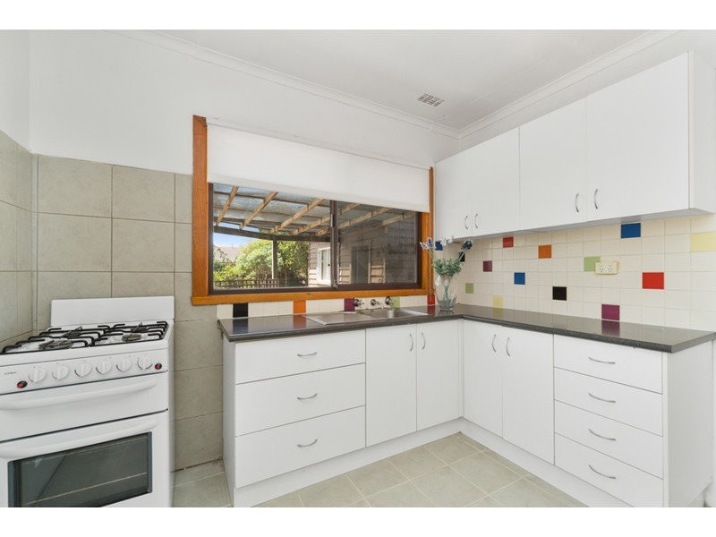 50 Pine Street, Frankston North VIC 3200