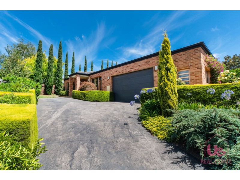 5 Satinwood Court, Langwarrin VIC 3910