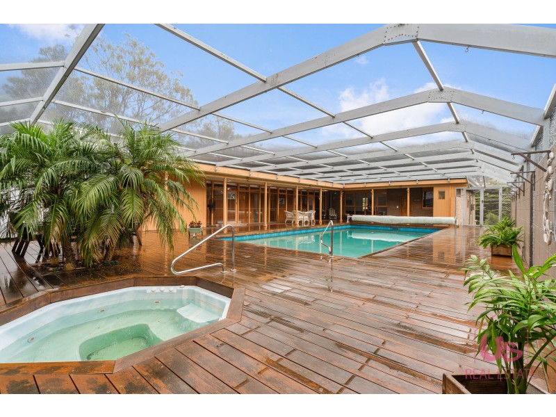 27 Gillards Road, Mount Eliza VIC 3930