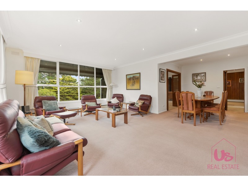 27 Gillards Road, Mount Eliza VIC 3930