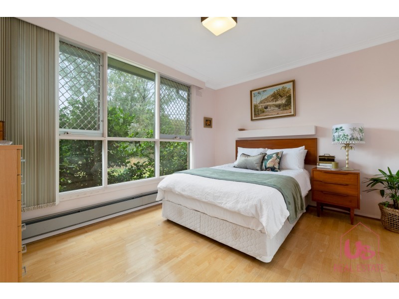 27 Gillards Road, Mount Eliza VIC 3930